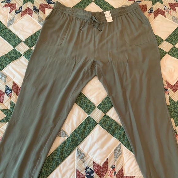 Pants - Picture 2 of 2